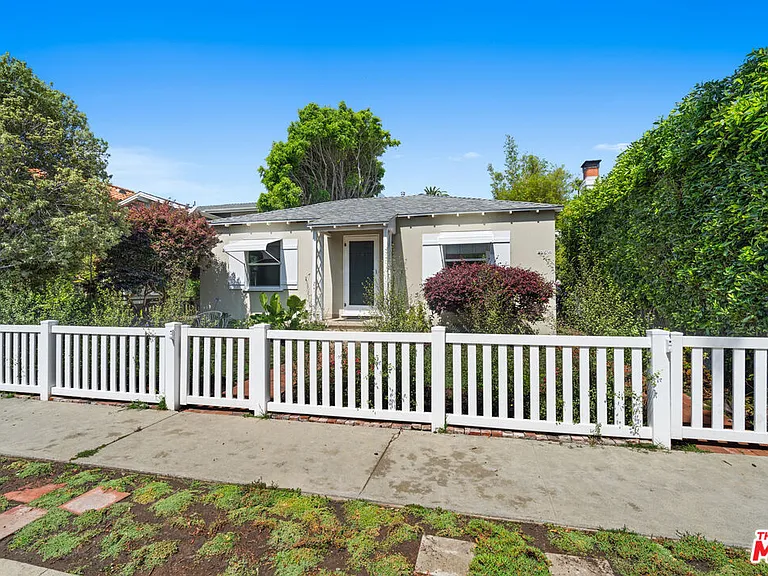 815 Crestmoore Pl — Photo 16