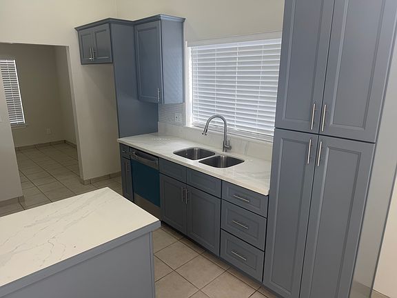 5th image of 3841 N Cleo Ave
