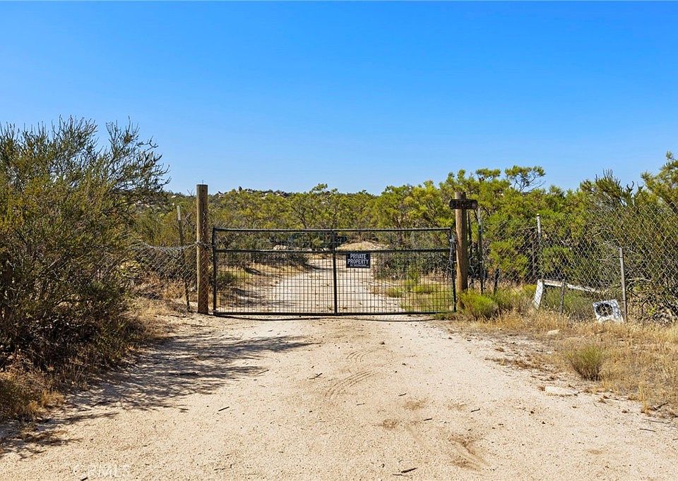 1st image of 44627 Laura Ln #9