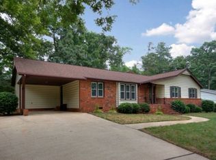 1925 Port Royal Rd, Raleigh, NC 27609