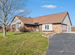 4353 Nine Mile Rd NW, Sparta, MI 49345