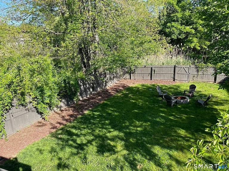 49 Homeside Ave — Photo 23