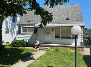 28564 Rush St, Garden City, MI 48135