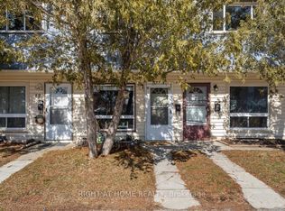 8646 Willoughby Dr #11, Niagara Falls, ON L2G 6X7