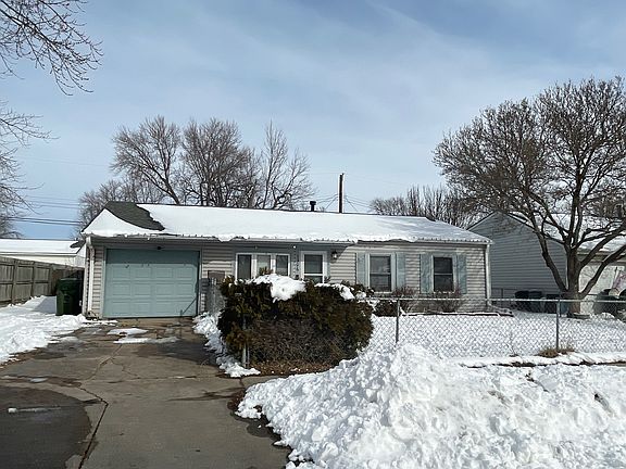 2nd image of 1306 Lindwood Dr