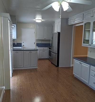 4th image of 2940 Mauricia Ave