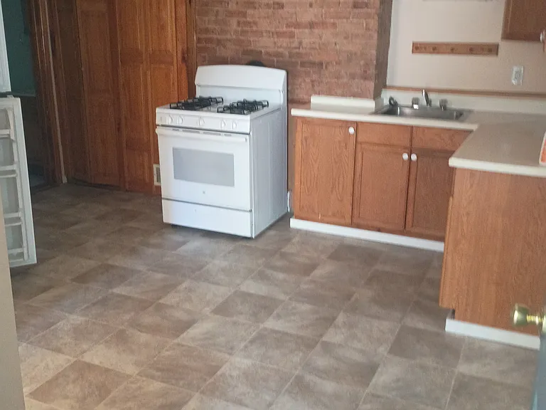 743 Broadway #4 — Photo 1