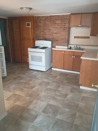 743 Broadway #4 Photo 1