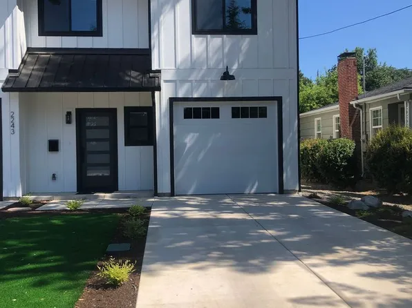 M2243, 2243 E Main St #1, Medford, OR 97504