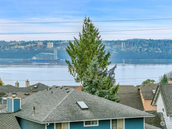 4813 Osprey Drive NE, Tacoma, WA 98422