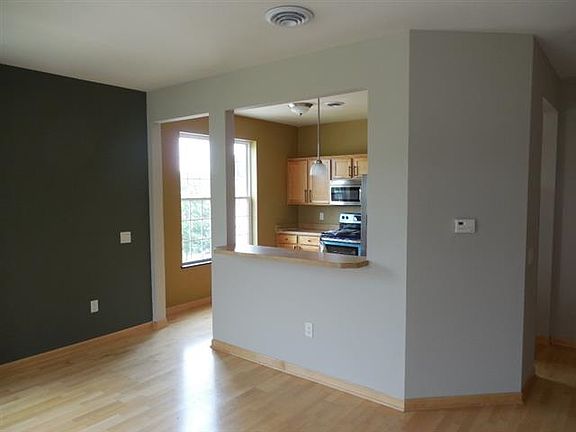 5th image of 6805 Yellowwood Ln #28