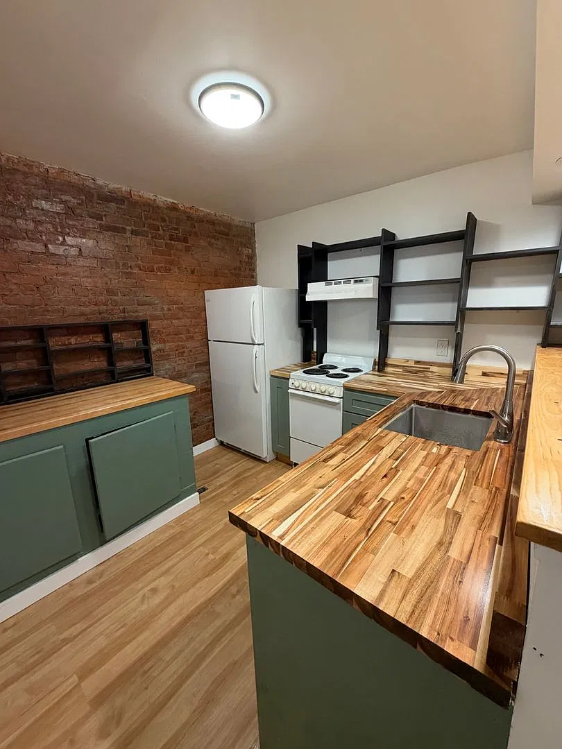 286 State Street — Photo 1