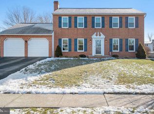 883 Hawthorn Ave, Mechanicsburg, PA 17055