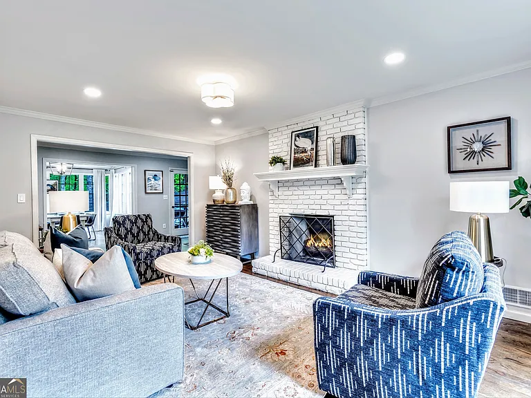 2589 Bentbrook Ct — Photo 9