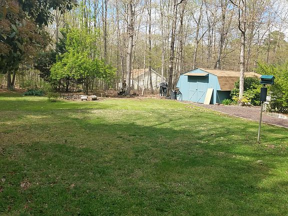 3rd image of 12610 Plantation Dr