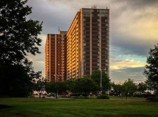 12900 Lake Ave APT 1712, Lakewood, OH 44107