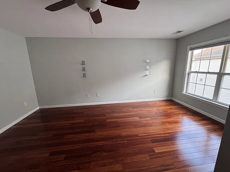 201 Dey St #1 — Photo 2