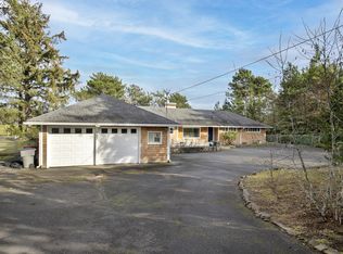807 N Marion Ave, Seaside, OR 97138