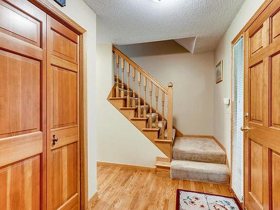 3rd image of 20207 Polk St NE