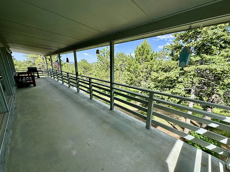 11922 Hillcrest Rd — Photo 27