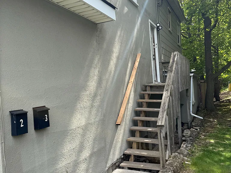 29 Mountain Ave S #2 — Photo 12