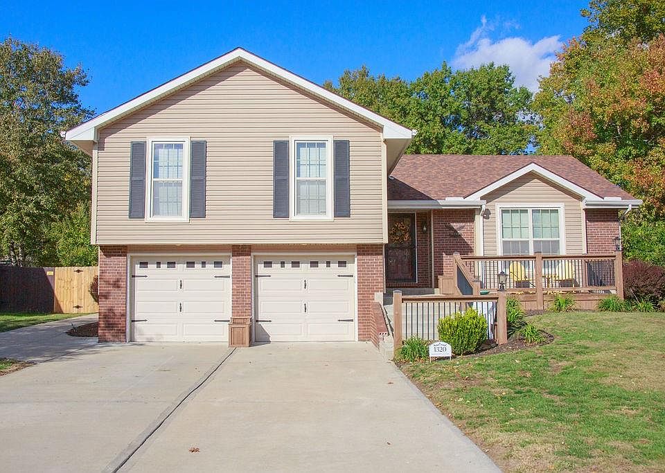 1st image of 1320 Independence Ct
