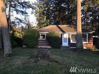 1st image of 11321 D St E