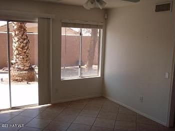 4th image of 3939 E Park Ave