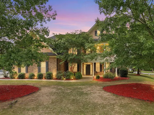337 Karpen Ln, Cary, NC 27519