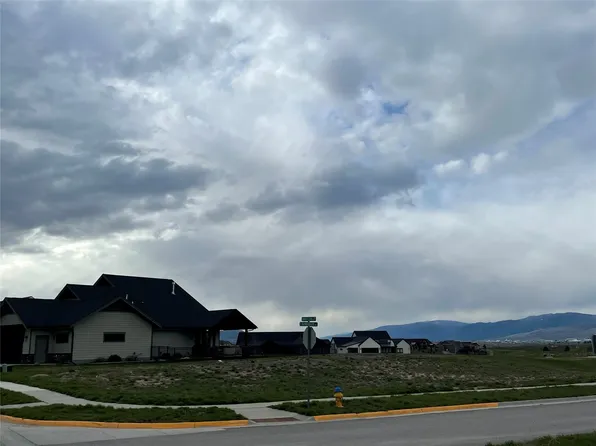 8210 Ranch Club Rd, Missoula, MT 59808