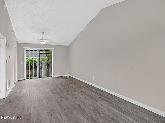 2nd image of 2715 TROLLIE Lane