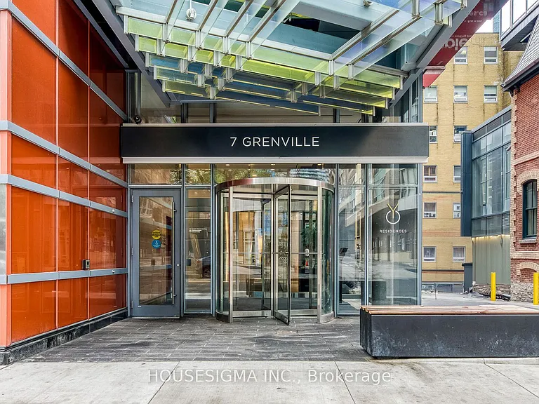 7 Grenville St #901 — Photo 2