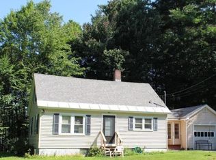 6 Glenwood Dr, Claremont, NH 03743