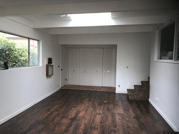 Family Room (looking forwards Laundry Room)