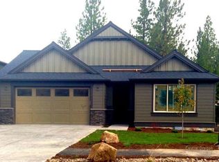 20198 SE Stonegate Dr, Bend, OR 97702