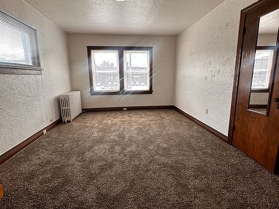 5th image of 260 W 9th St #4-1