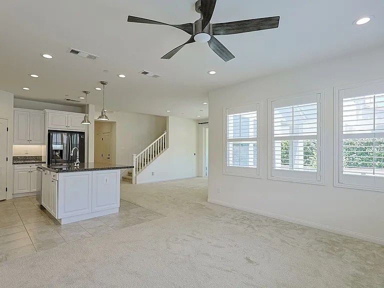 1098 Camino Levante — Photo 10