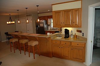 Wet Bar and Breakfast Bar
