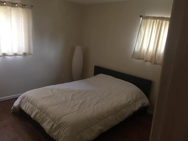 259 Ardmore Dr — Photo 9