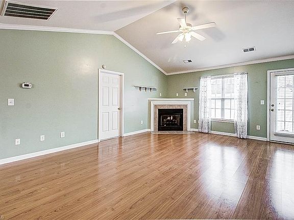 4th image of 1344 Bayswater Dr