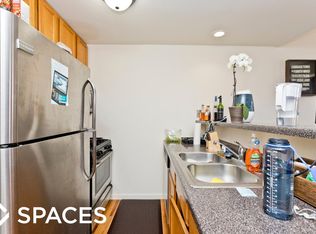 2103 N Seminary Ave APT 15, Chicago, IL 60614