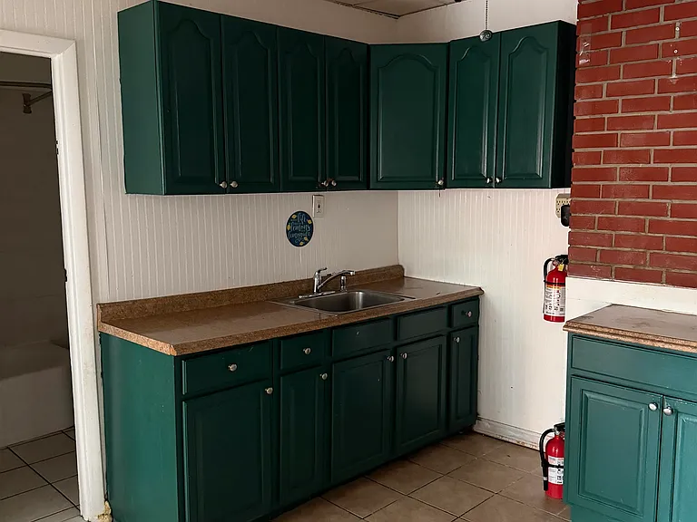 103-105 Devon St #1R — Photo 9