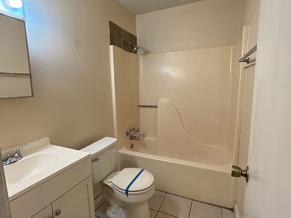 68 Twin Trees - Bathroom_03112025