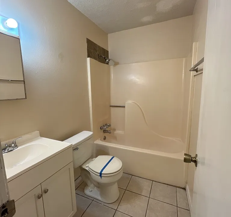 68 Twin Trees - Bathroom_03112025