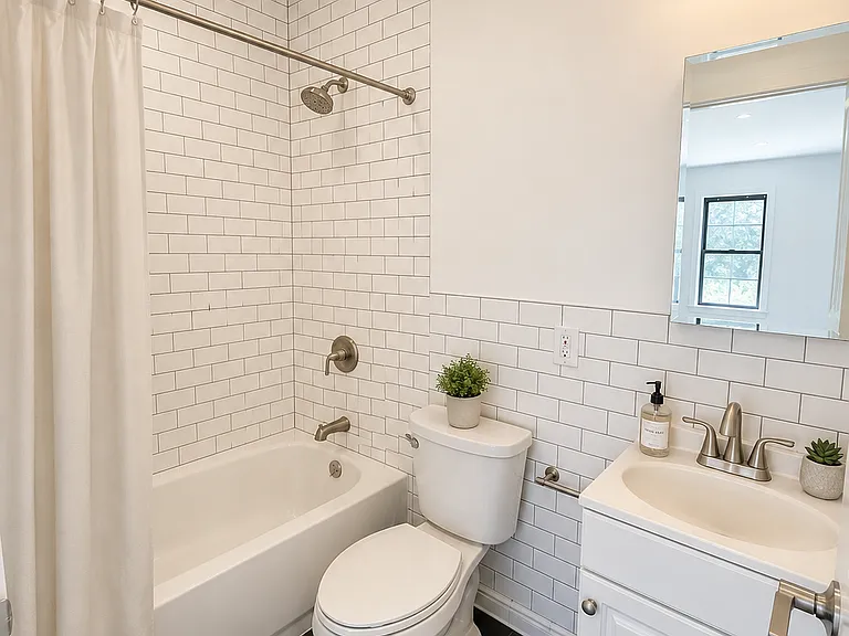 193 Sackett St #4F — Photo 5