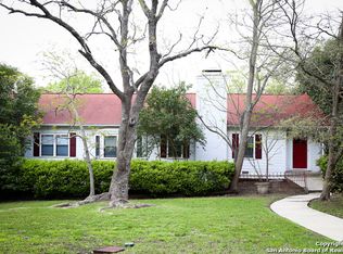 628 Terrell Rd, Terrell Hills, TX 78209