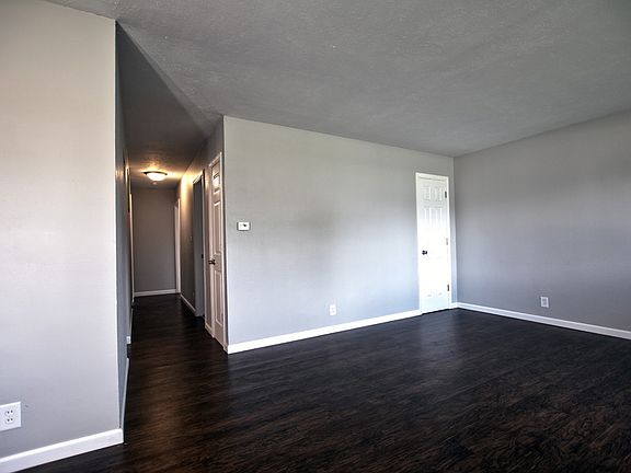 5th image of 1413 Milburn Blvd