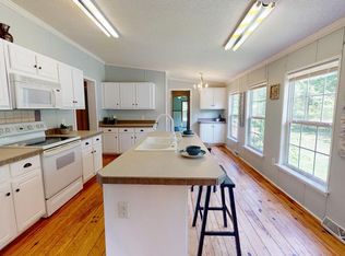110 Pinto Dr, Moyock, NC 27958