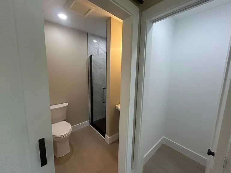 100 Dixie Ave — Photo 16