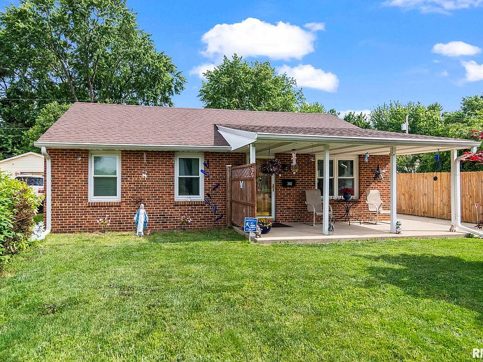 1st image of 3061 Louise Ln